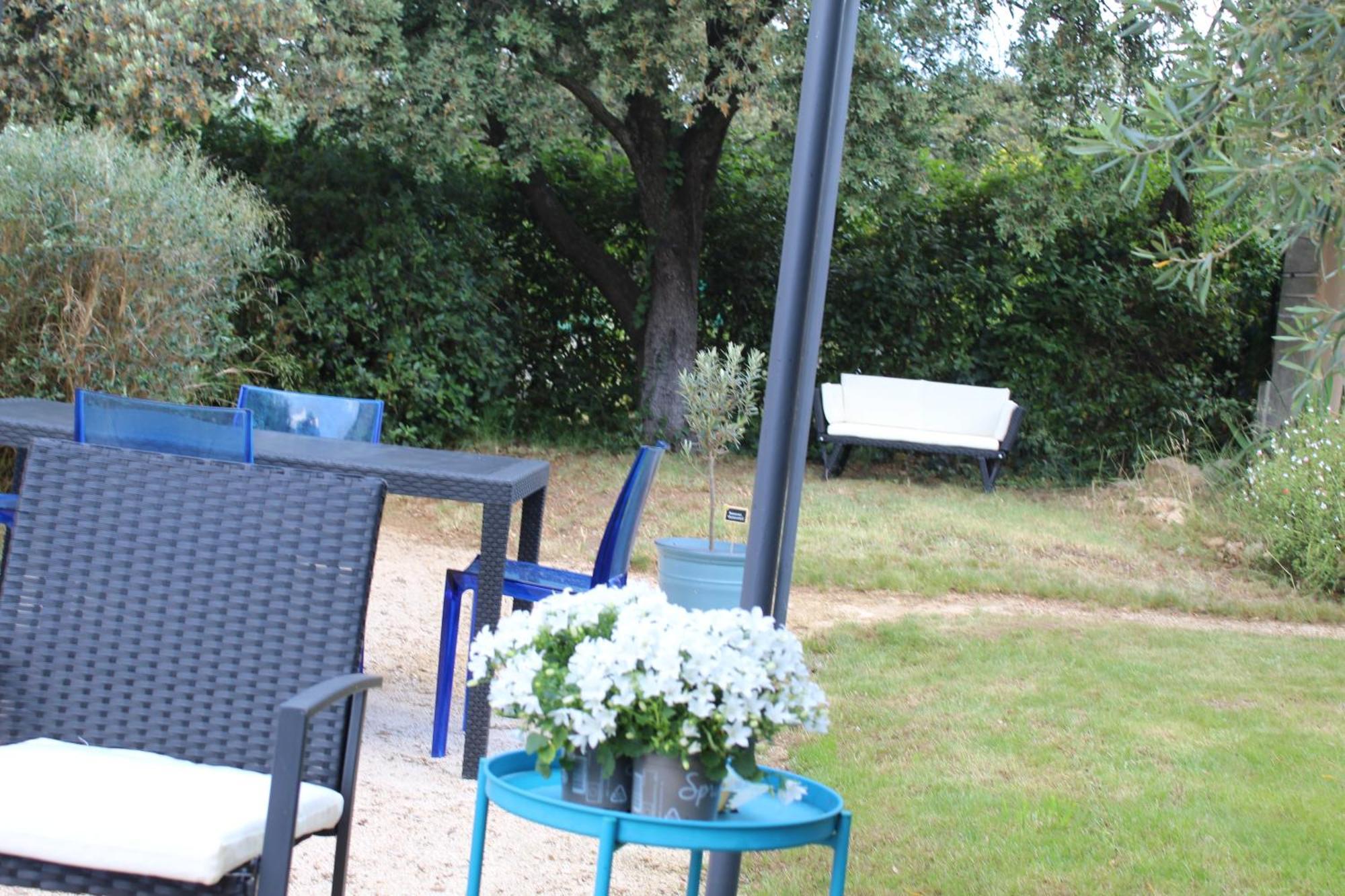 Villa Pierre Blanche Le Calme A 5Mn Du Centre Ville Nîmes Esterno foto