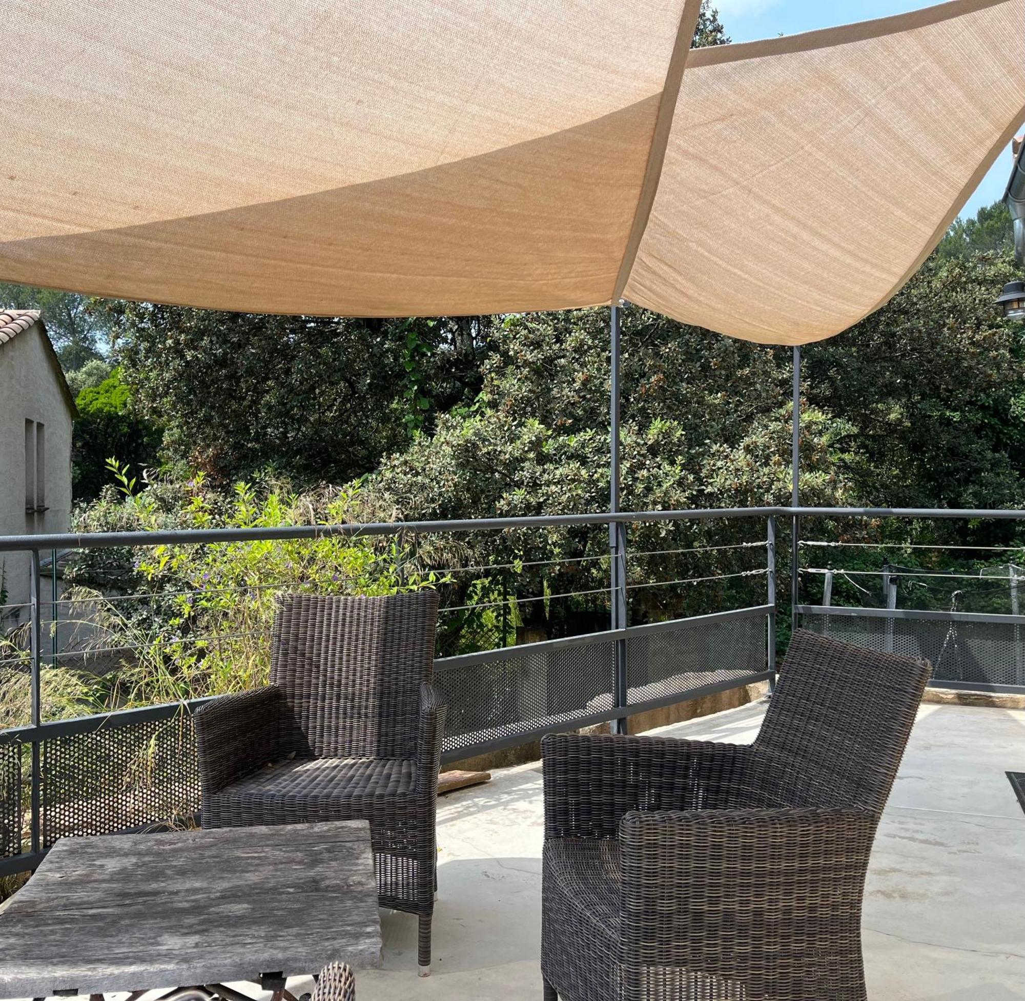 Villa Pierre Blanche Le Calme A 5Mn Du Centre Ville Nîmes Esterno foto
